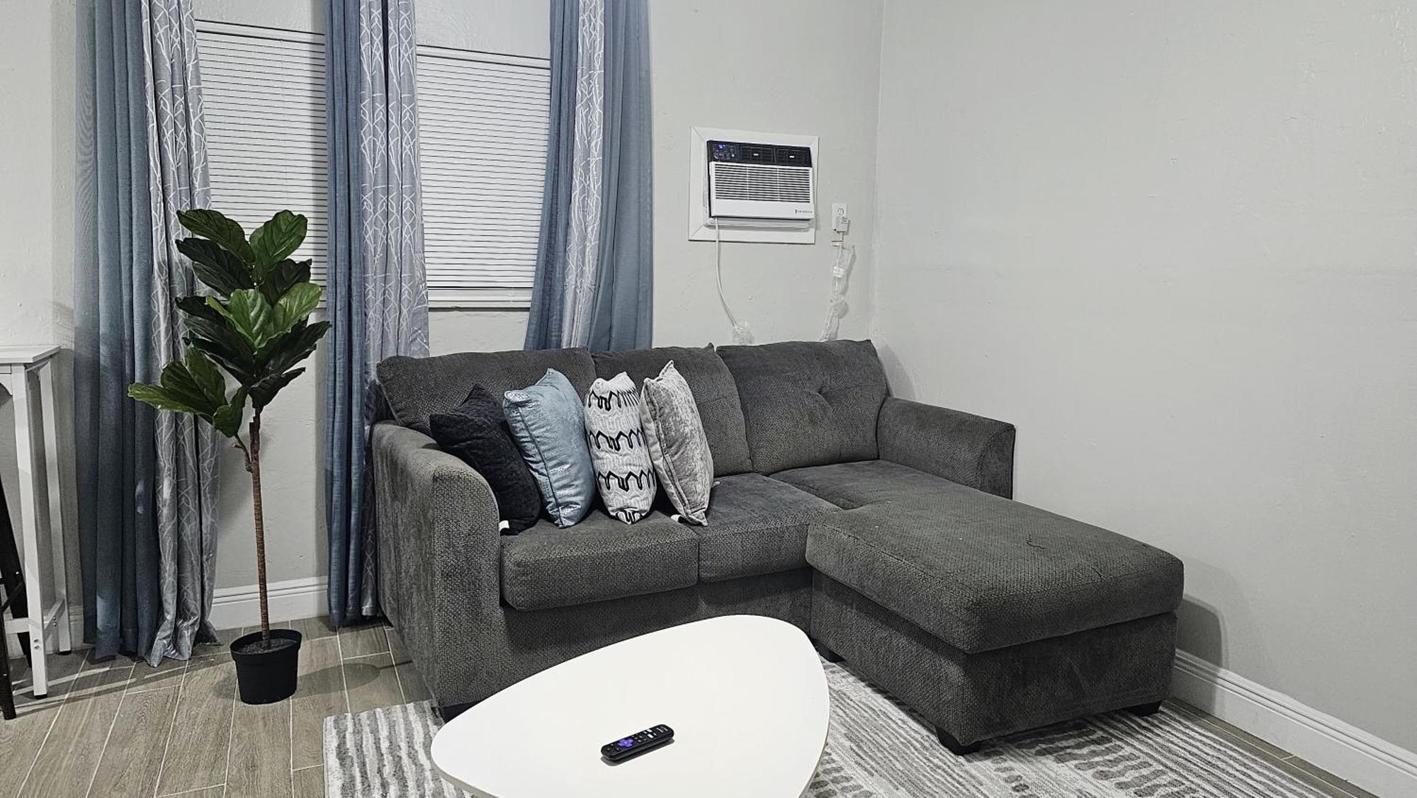 Big Tv Apartment 5 Miles From Hard Rock Casino Hollywood Zewnętrze zdjęcie